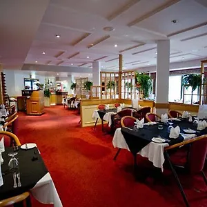 centrepoint-motor-inn.queenslandhotels.net/