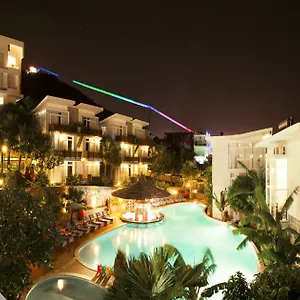**** Resort Seaside Vietnam